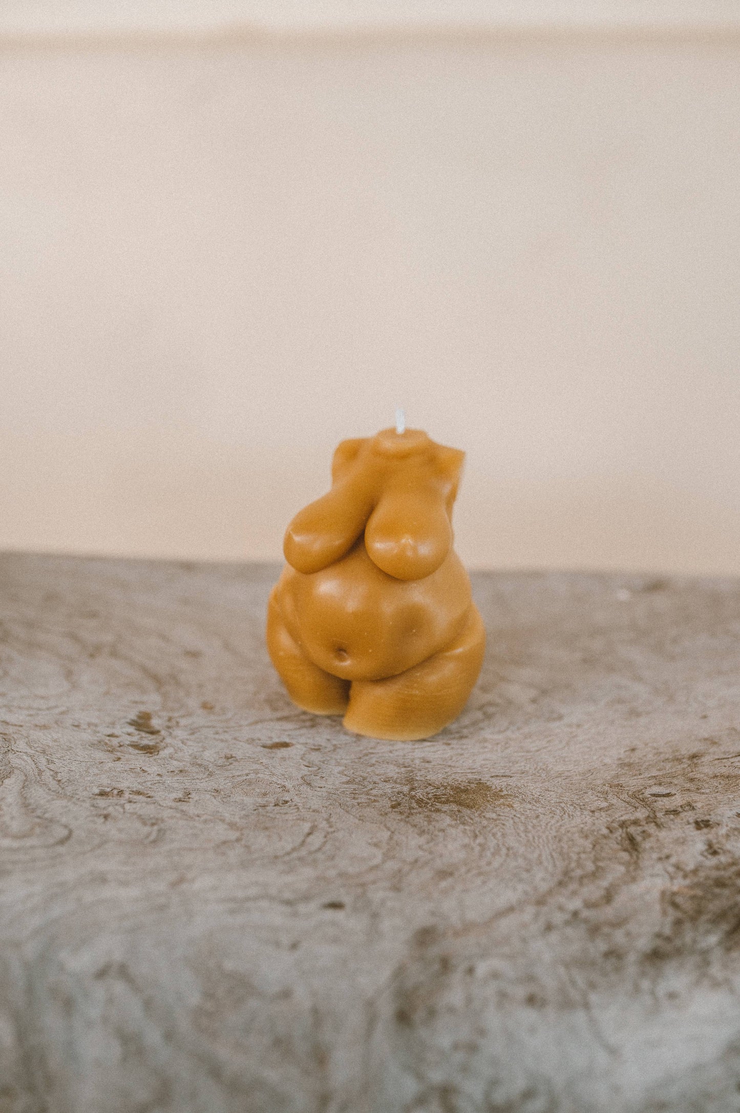 Mother Madre Bees - Bountiful Babe Beeswax Candle