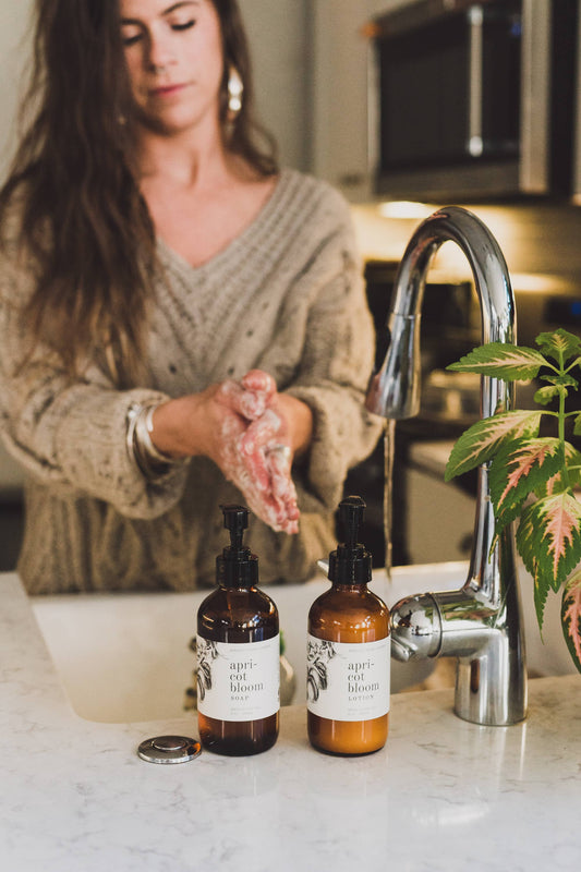 Lotion - Apricot Bloom - 8 oz