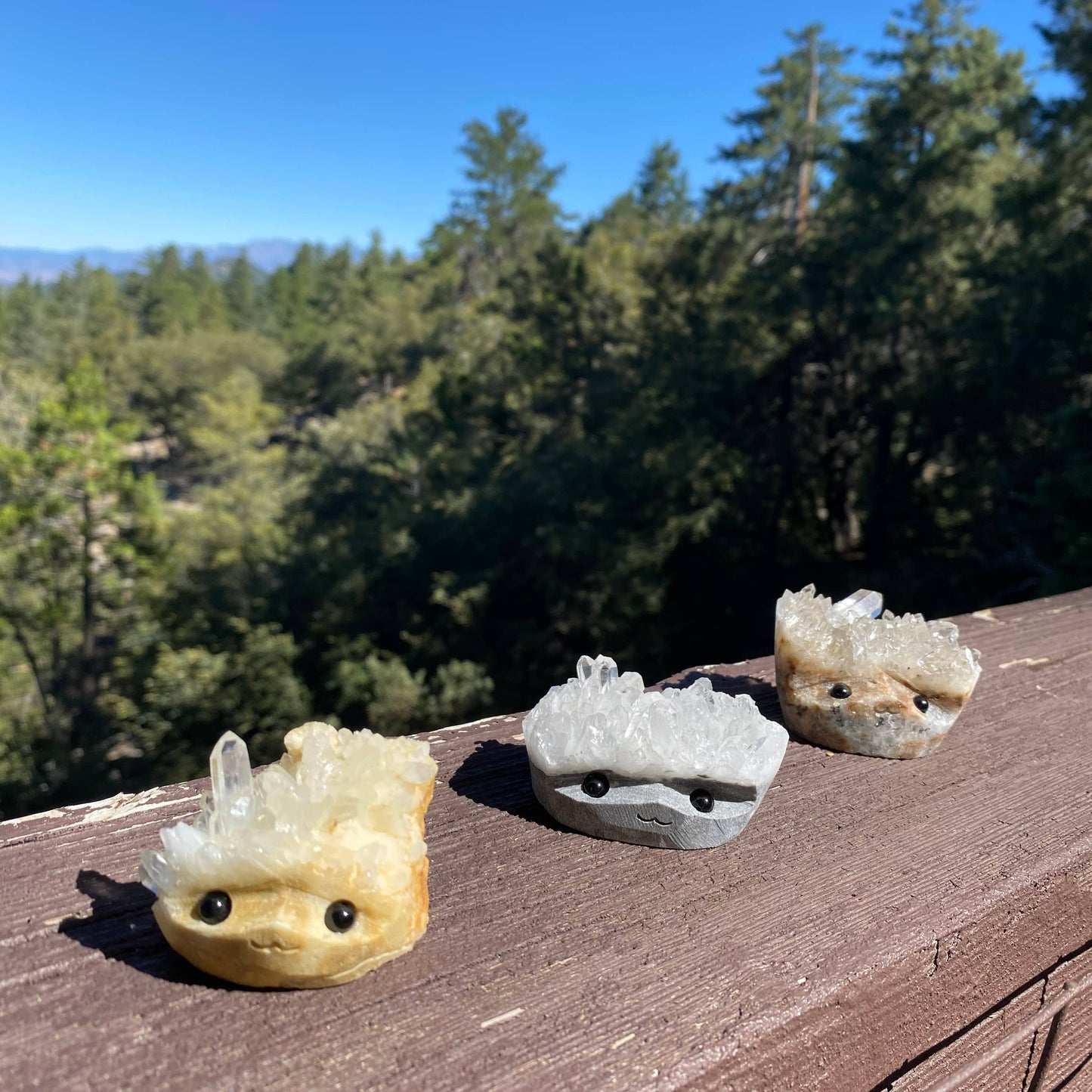 Wax Apothecary - Sparkle Geode Buddies & Crystal Cluster Rock Friends ๐โจ: Large