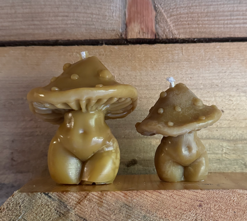 Sexy Little Mush Beeswax Candle: Small