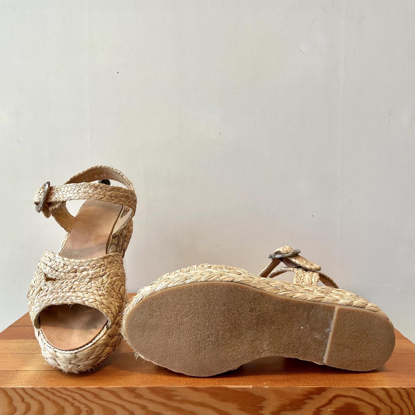 6.5 - Robert Clergerie Light Straw Platform Open Toe Sandals Shoes 0425GN