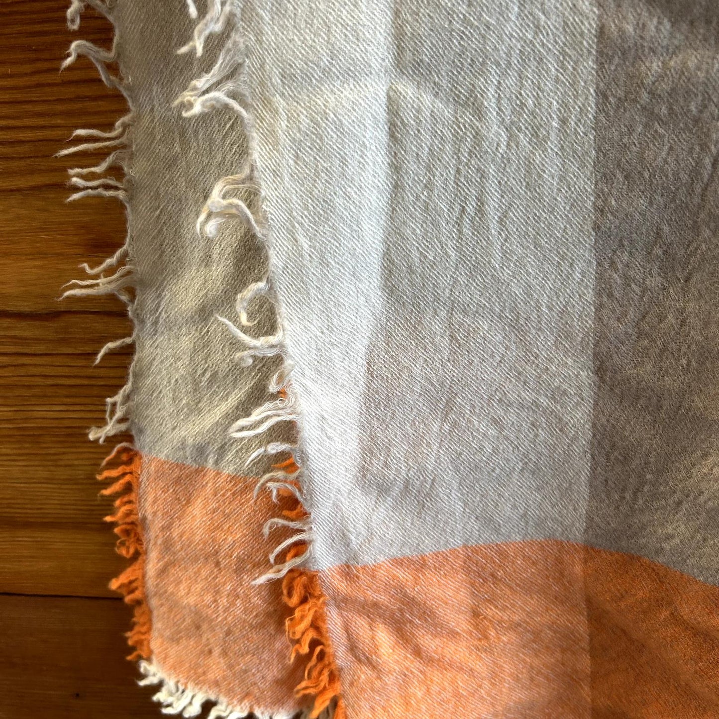 Rag & Bone Beige & Orange 100% Wool Fringe Blanket Scarf Shawl 0504AK