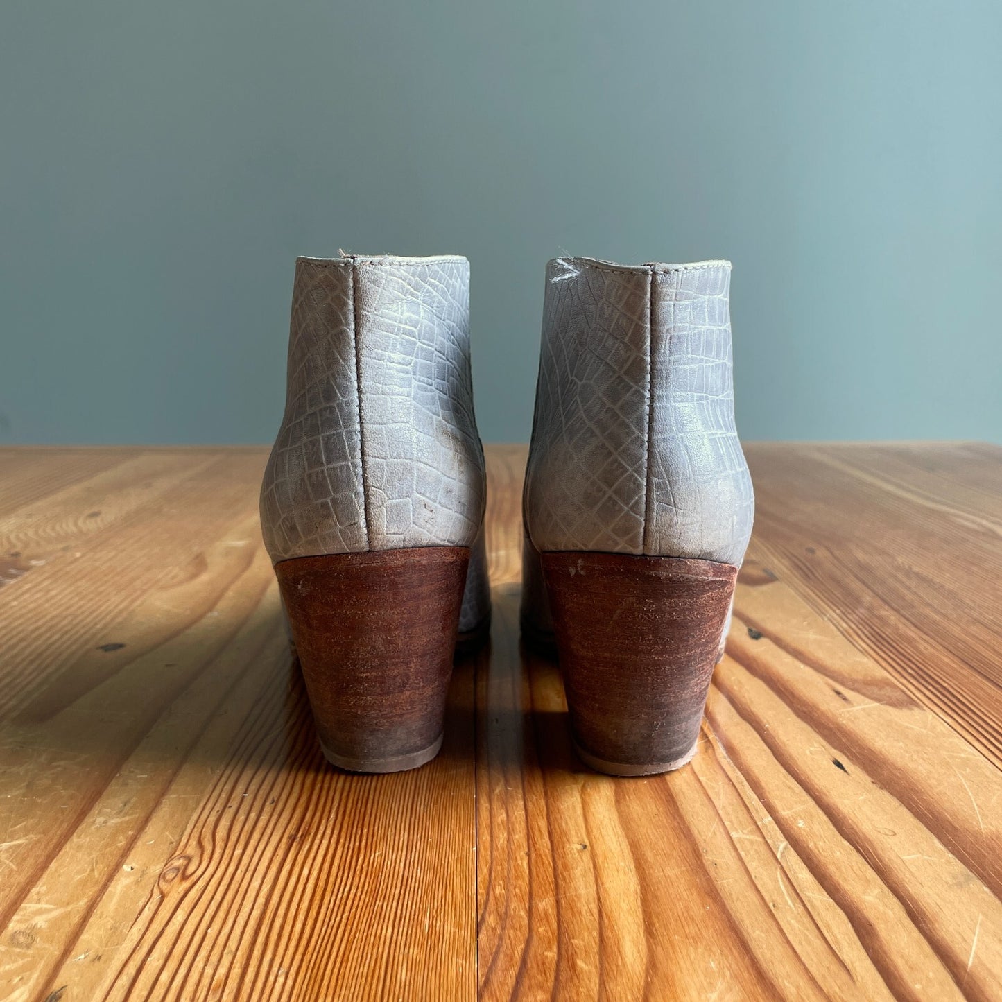 7 - Rachel Comey Anthropologie Grey Croc Mars Ankle Boots Booties 1014CH