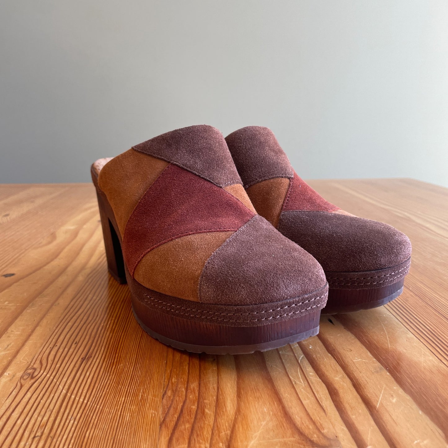8 - Korks Brown Patchwork Suede Y2K Platform Clogs Mules Marla Shoes 1008JO