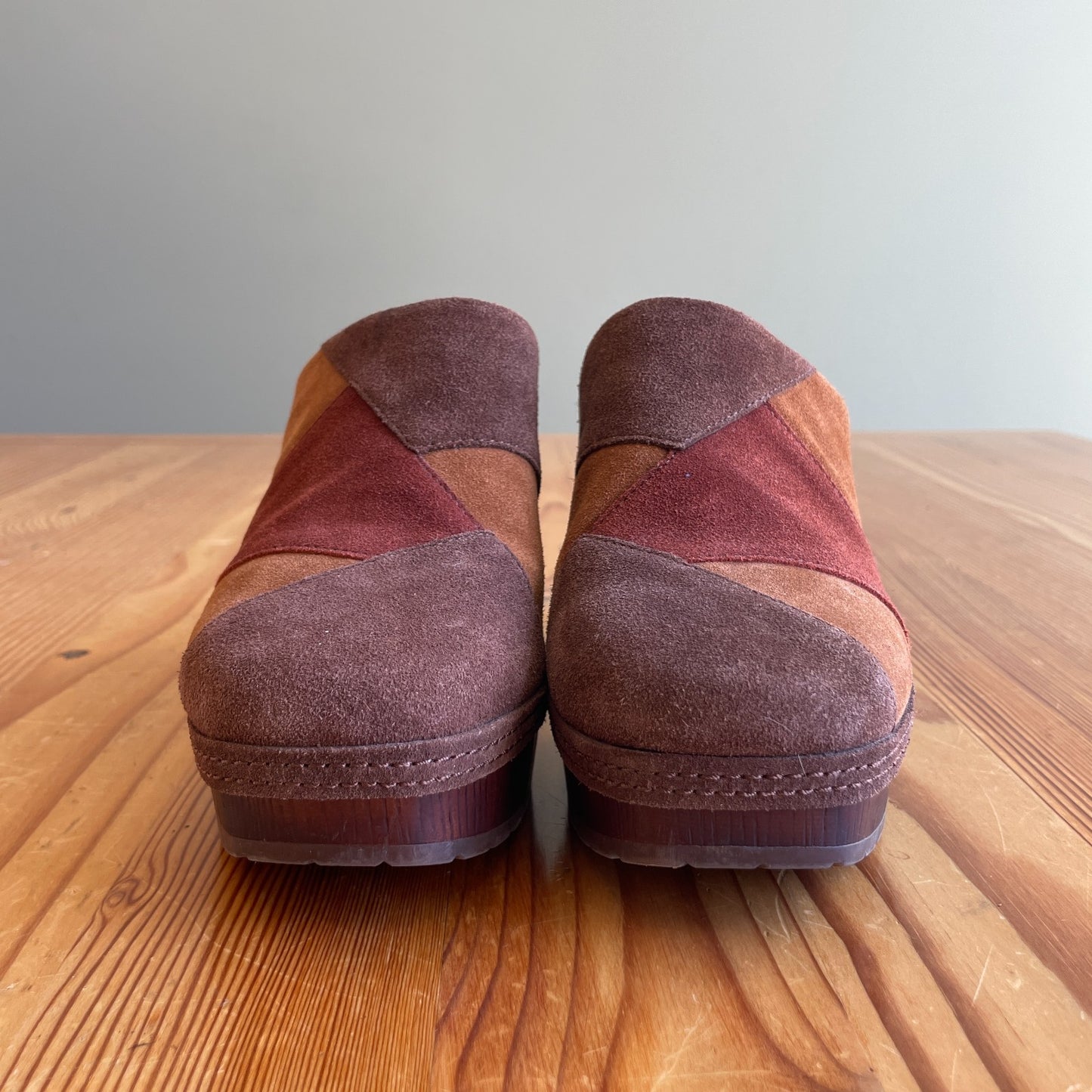 8 - Korks Brown Patchwork Suede Y2K Platform Clogs Mules Marla Shoes 1008JO