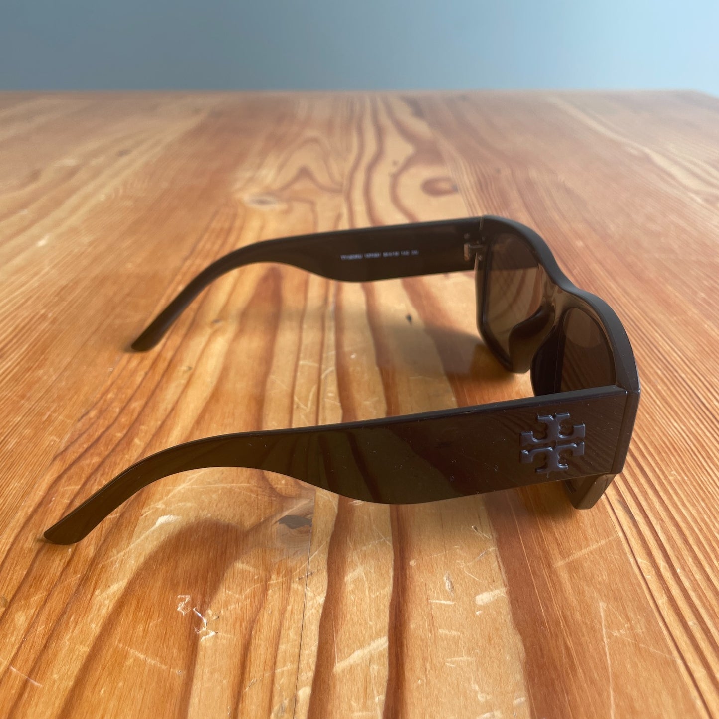 Tory Burch Black TY9067U Rectangle Sunglasses w/ Case 0701JB