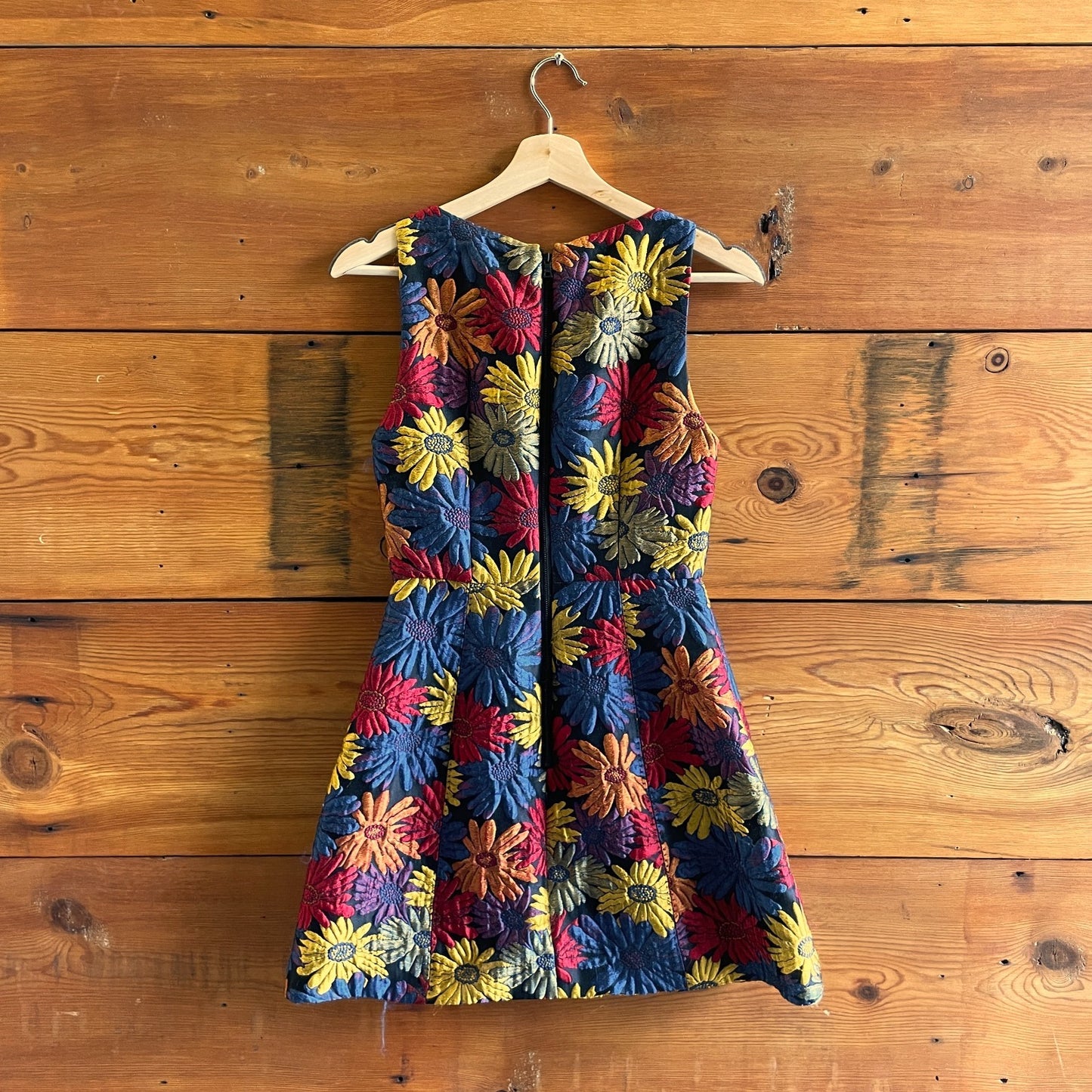 2 - Alice + Olivia Multi Colored Floral Jacquard Sleeveless Dress 0509GF