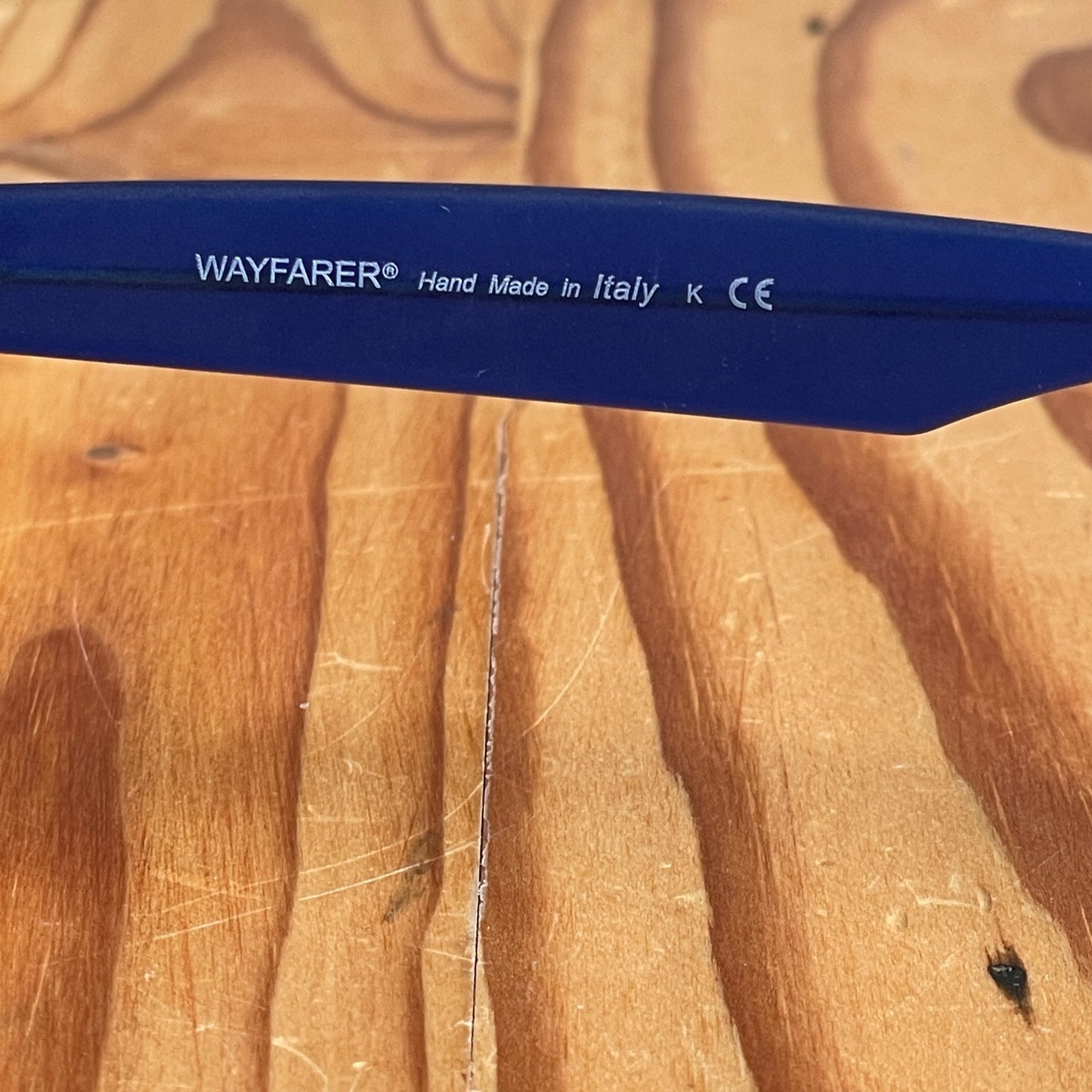 Ray Ban Blue Original Wayfarer Classic Acetate Sunglasses w/ Case 0701JB