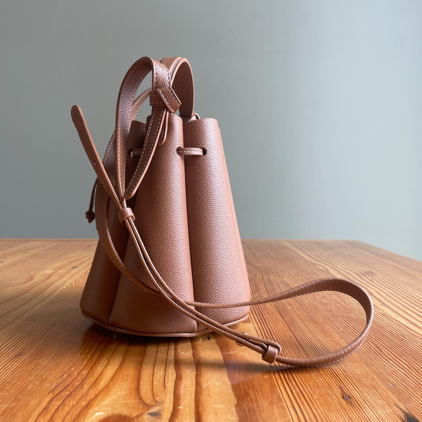 Polene $550 Textured Camel Brown Leather Numéro Huit Bucket Bag 0701JB