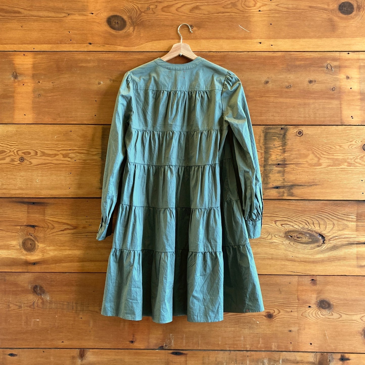S - Xirena Green Long Sleeve Tiered Button Front Mini Dress 0701LR