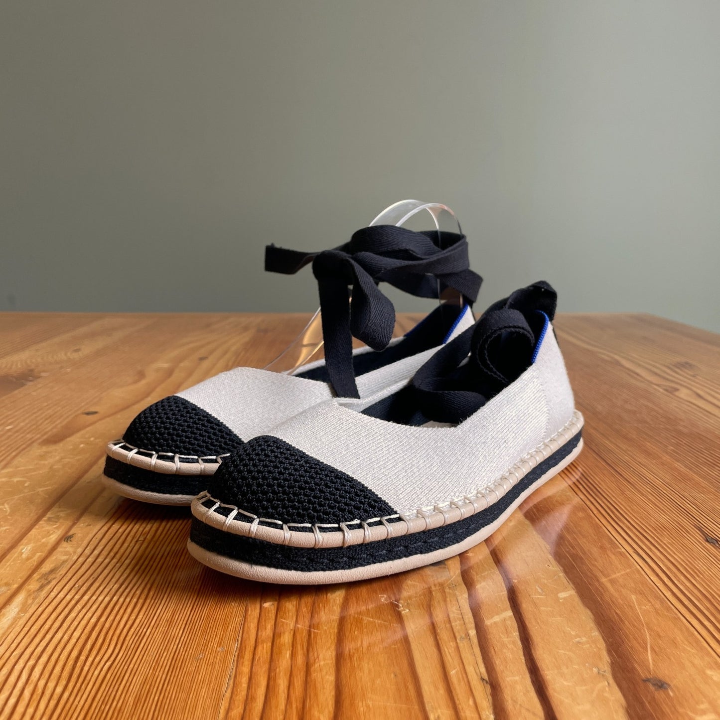 7.5 - Rothy's Cream & Black Canvas Espadrille Flats Boardwalk Shoes 0715MF