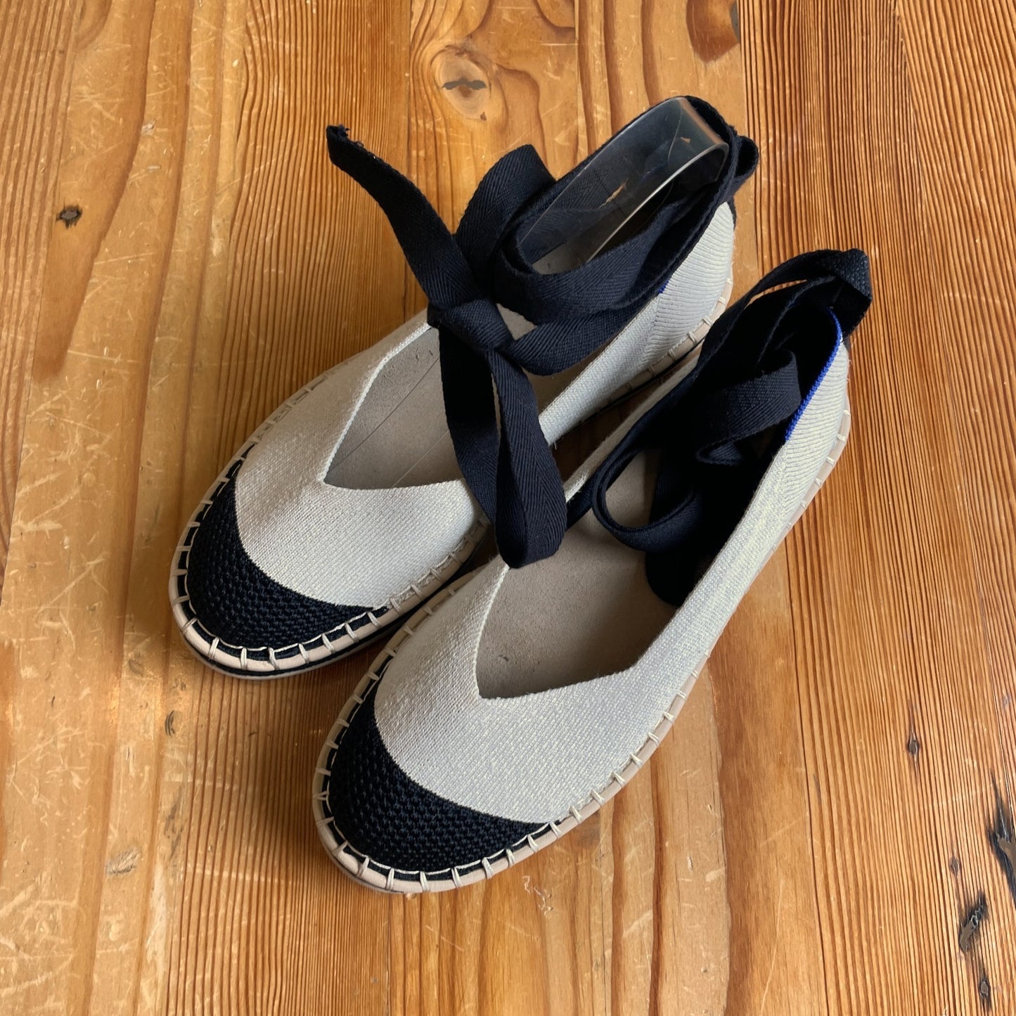 7.5 - Rothy's Cream & Black Canvas Espadrille Flats Boardwalk Shoes 0715MF