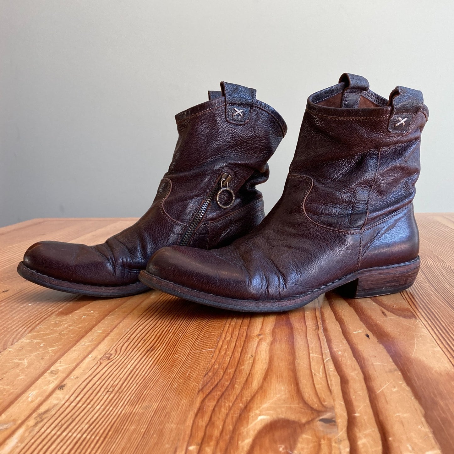 38 / 7.5 - Fiorentini + Baker Brown Leather Pull On Western Ankle Boots 0721VD
