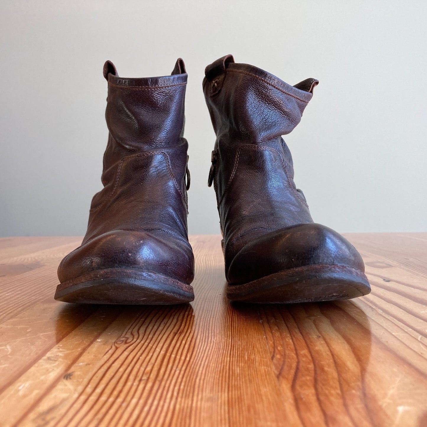 38 / 7.5 - Fiorentini + Baker Brown Leather Pull On Western Ankle Boots 0721VD