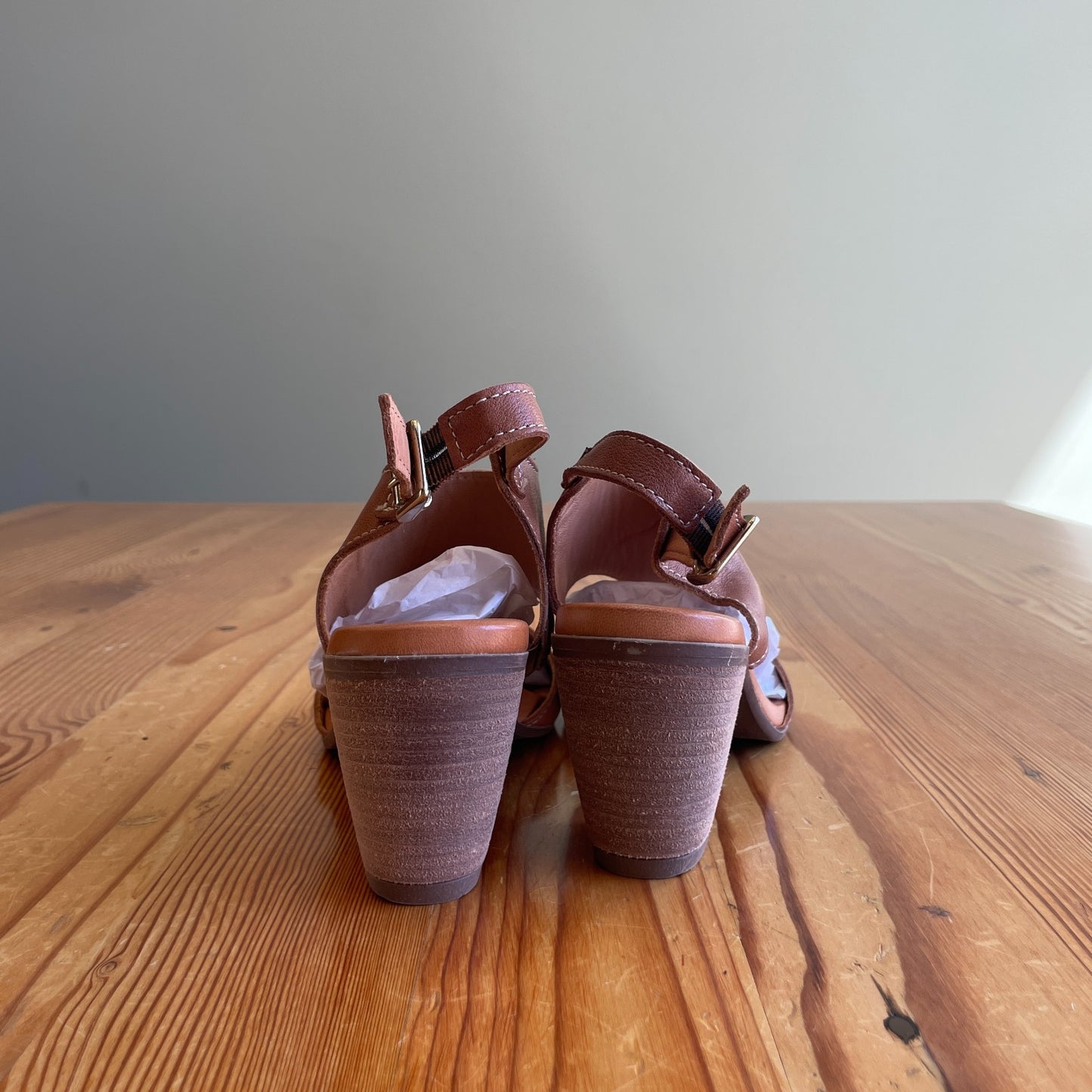 37 / 6.5 -7 - Sundance Catalog Brown NEW Peep Toe Sandals NEW w/ Box 0206RN
