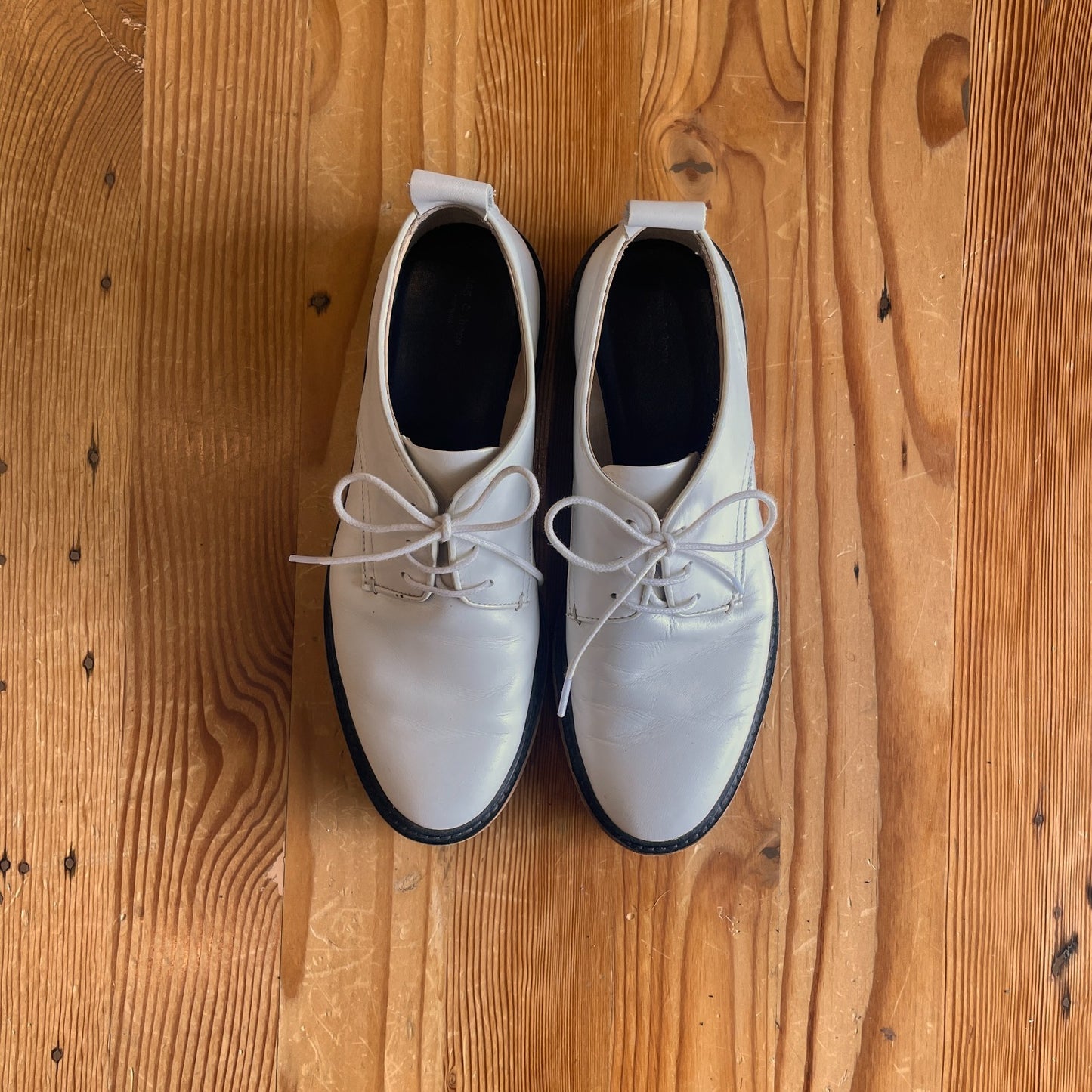 38.5 / 8.5 - Rag & Bone White Leather Gum Sole Victor Crepe Oxford Shoes 0804ST