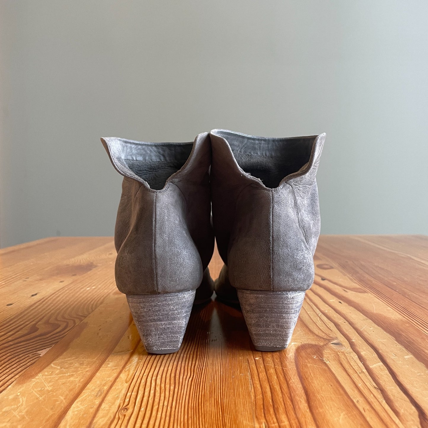 38.5 / 8.5 - Marsell Gray Deer Hide Open Toe Stacked Heel Bootie Shoes 0804ST