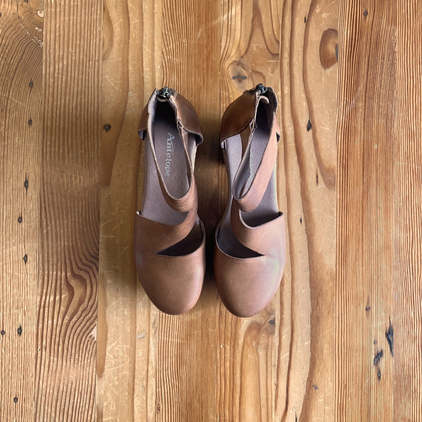 39 / 8.5-9 - Antelope Light Brown NEW Shae Leather Mules Platform Sandals 0618AS