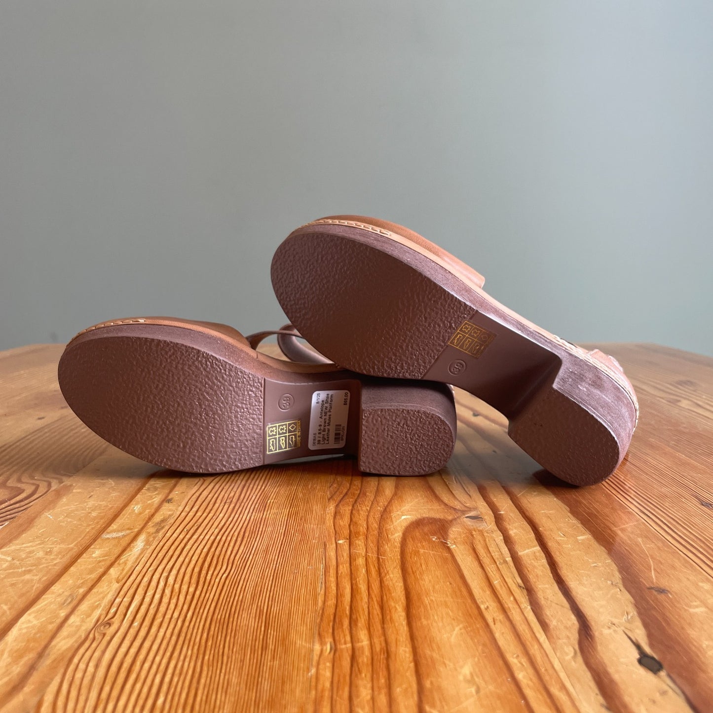 39 / 8.5-9 - Antelope Light Brown NEW Shae Leather Mules Platform Sandals 0618AS