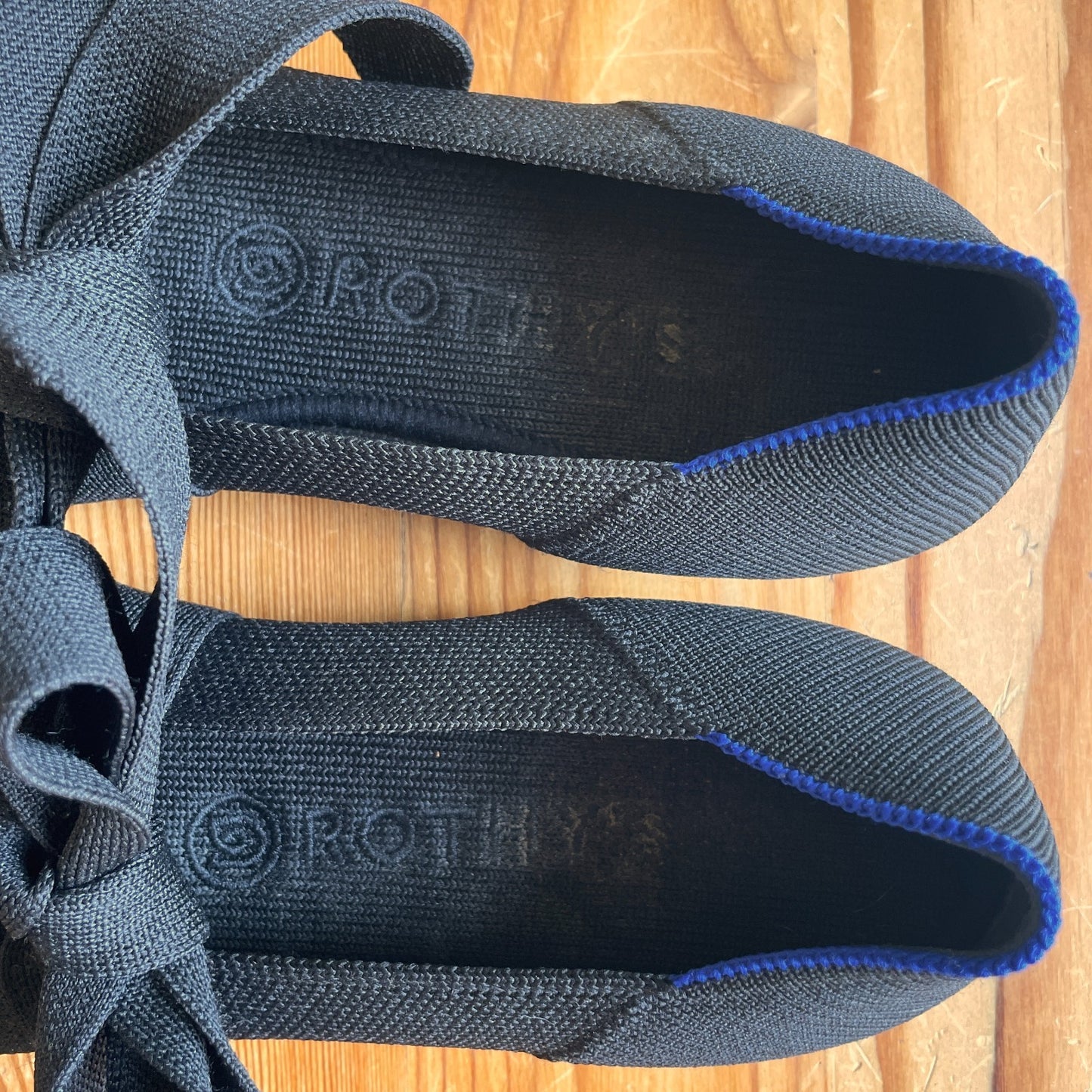 8.5 - Rothy's Black Point Mary Jane black bow detail slip on Shoes Flats 0405LS