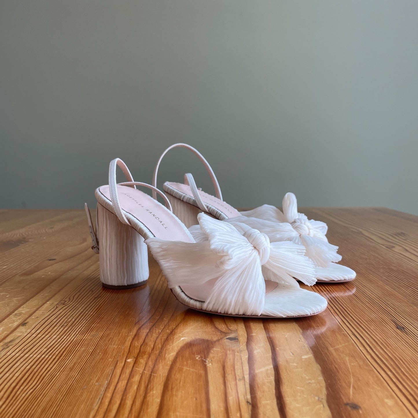 8.5 - Loeffler Randall Camellia Pearl Pleated Bow Heel Shoes w/ Box 0405LS