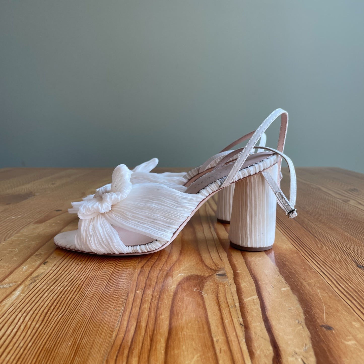 8.5 - Loeffler Randall Camellia Pearl Pleated Bow Heel Shoes w/ Box 0405LS