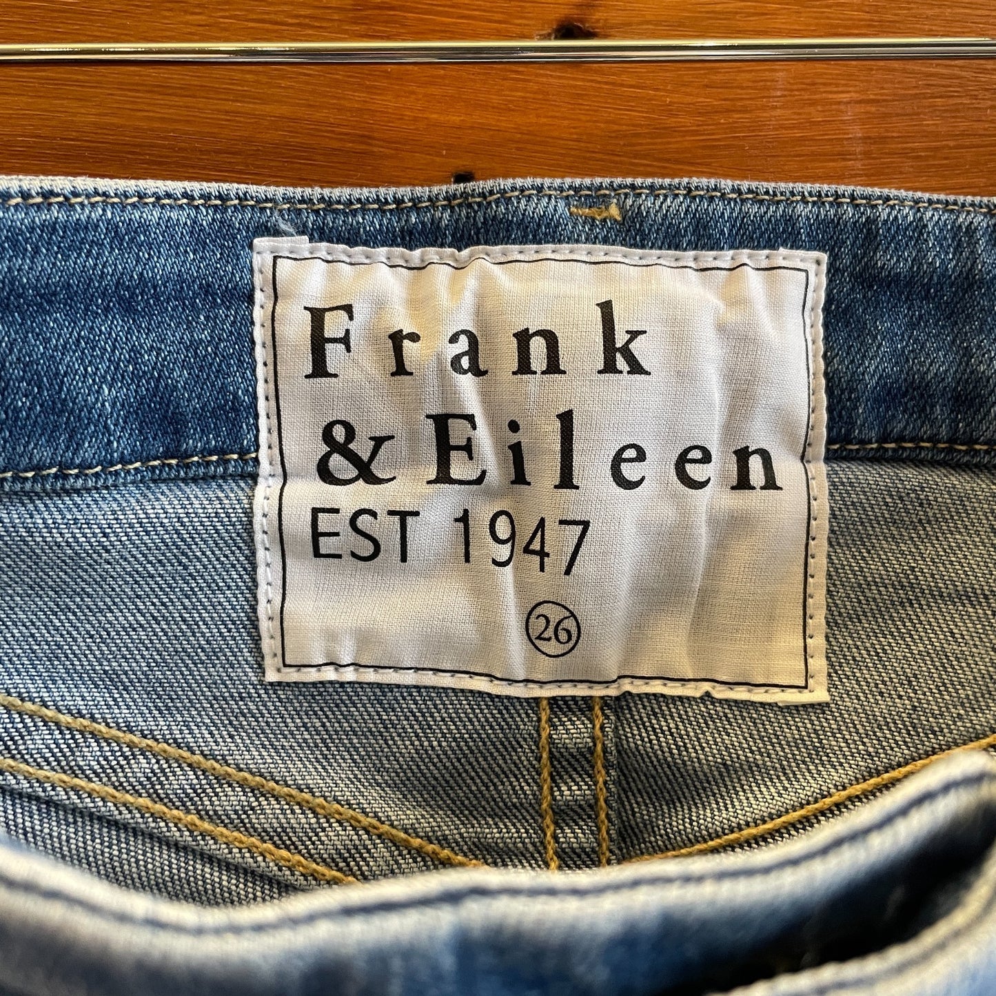 26 - Frank & Eileen $298 Blue Wash Frayed Hem Slim Leg Derry Jeans 0120SC