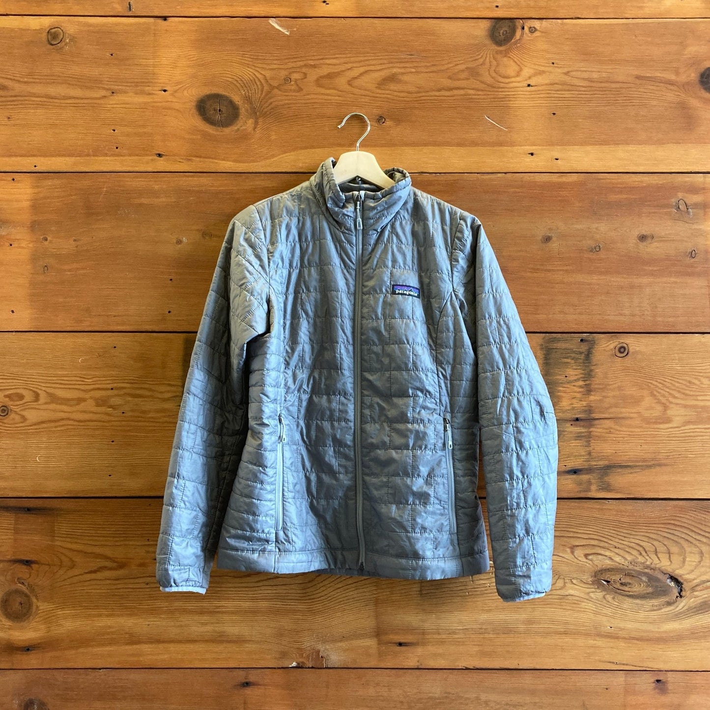 S - Patagonia Light Gray Zip Front Quilted Lightweight Puffer Jacket 1103ES