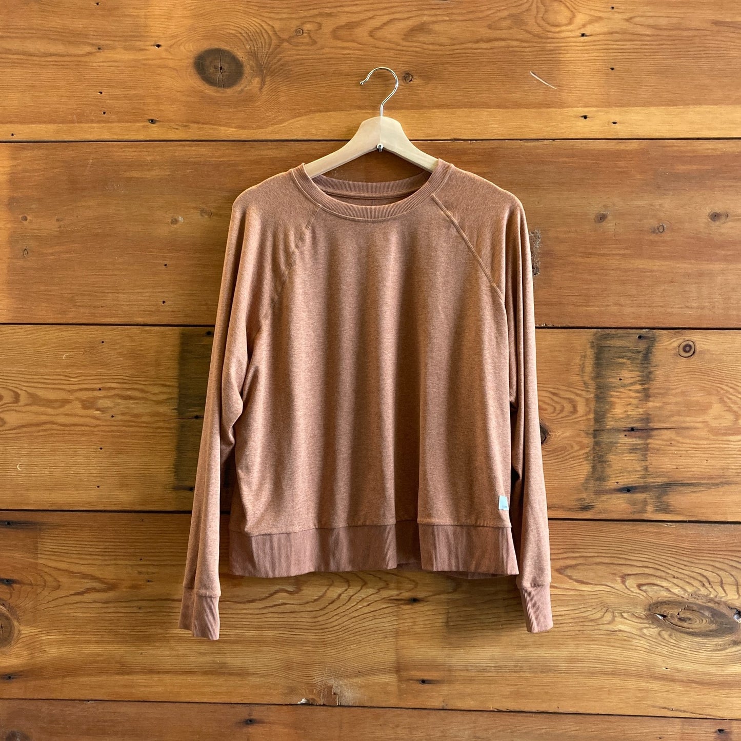 M - Vuori Brown Long-Sleeve Halo Crew Pullover Sweatshirt 0622KS