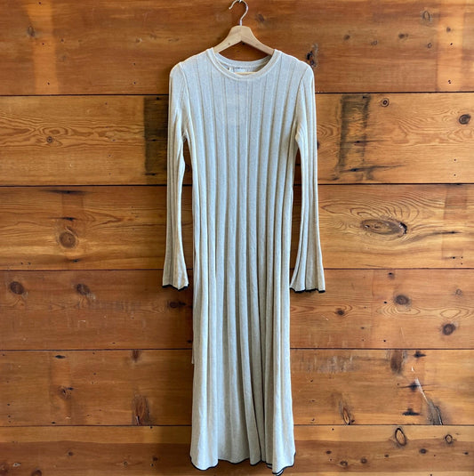 M - Dissh $160 Natural Knit Midi Length Mid Weight Flora Dress NEW 0907IM