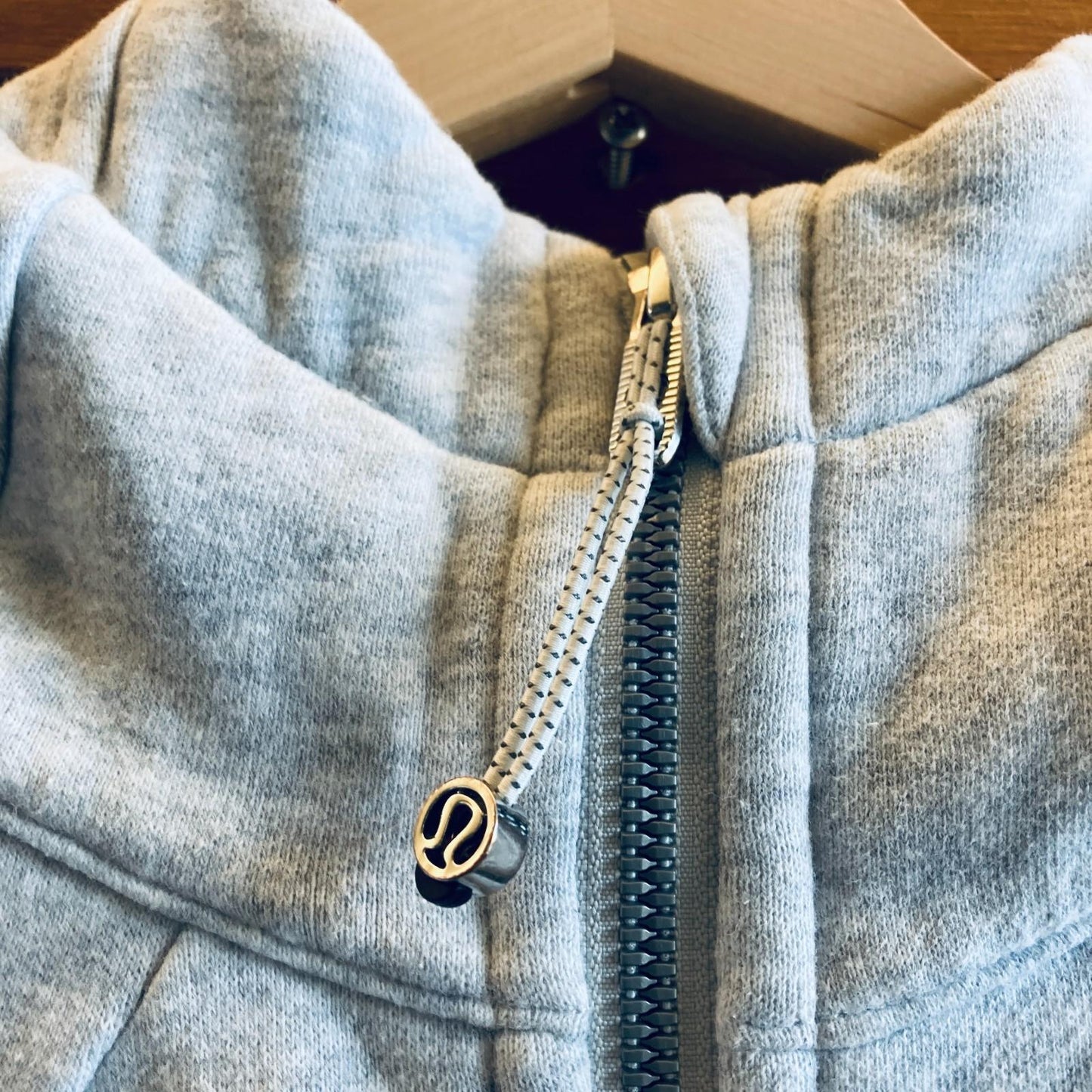 10 - Lululemon Heather Gray Full Zip Classic Scuba Sweatshirt 4427SC