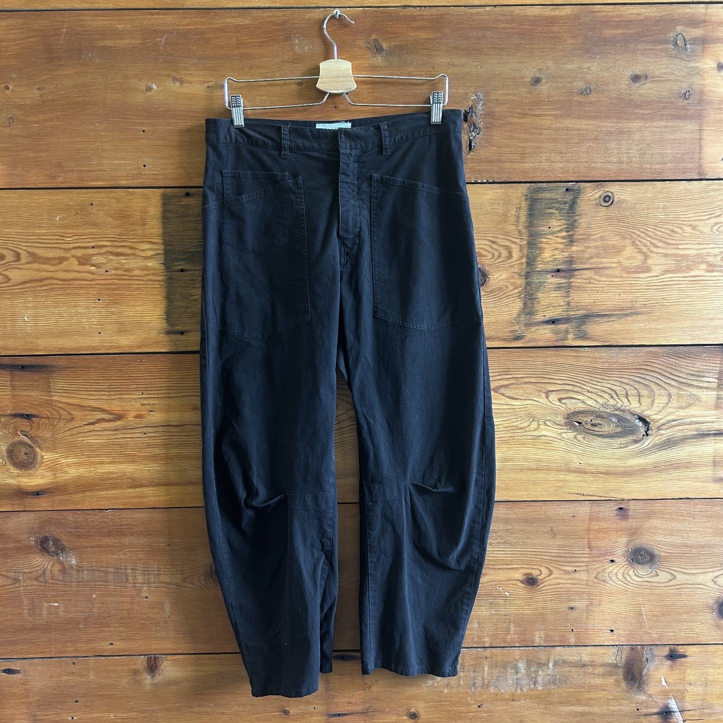 4 - Nili Lotan $390 Black Mid Rise Seam Knee Shon Barrel Leg Pants 0721DK