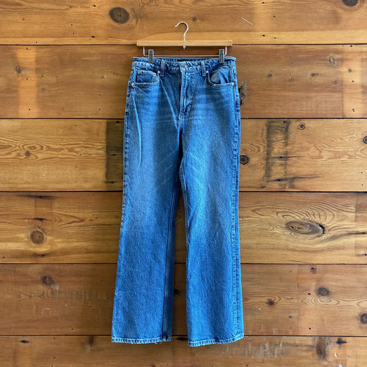 29 - Rails Medium Wash High Rise Slim Fit Flare Leg Sunset Jeans 0617RF