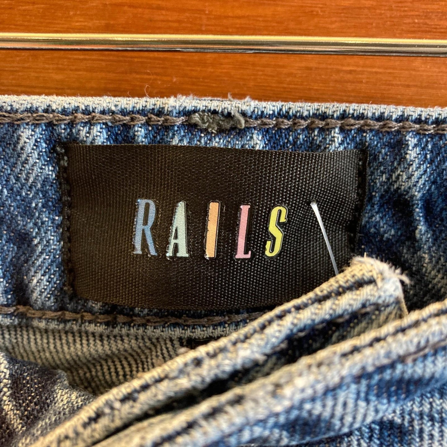 29 - Rails Medium Wash High Rise Slim Fit Flare Leg Sunset Jeans 0617RF