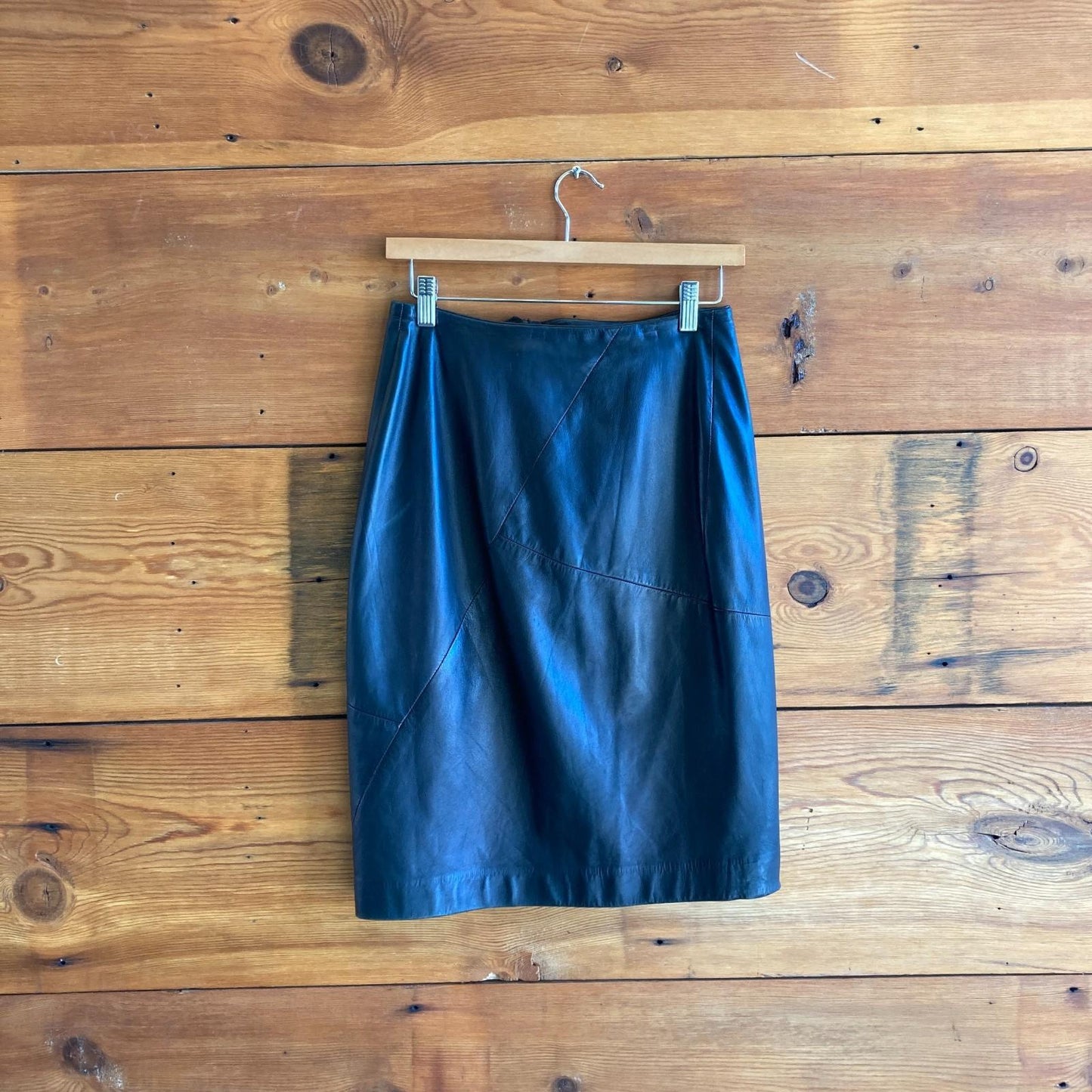 6 - Donna Karan Black Lambskin Leather Butter Soft Zippered Pencil Skirt 0329MB