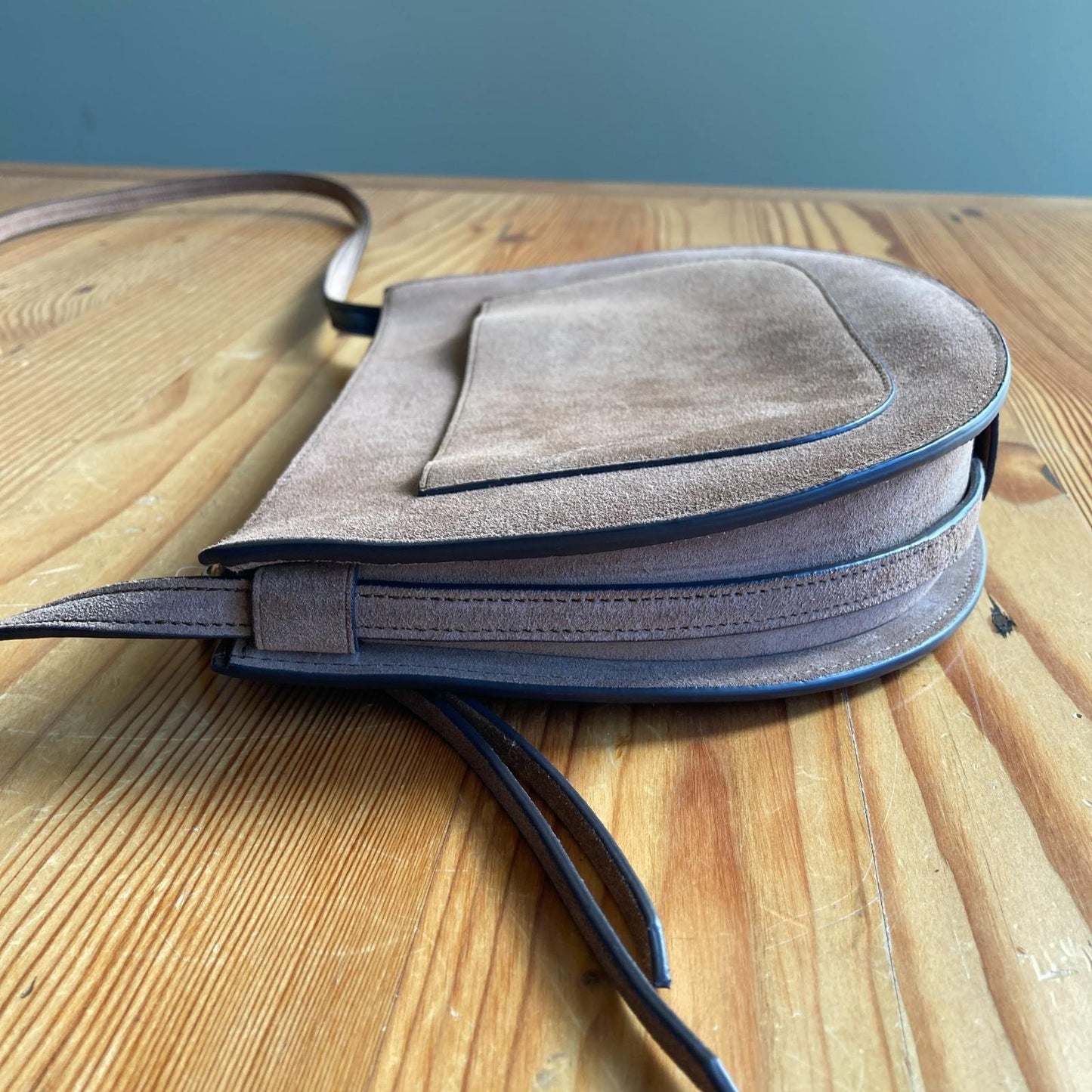 Tory Burch $328 Brown Suede Leather Top Zip Piper Saddle Crossbody Purse 0124KG