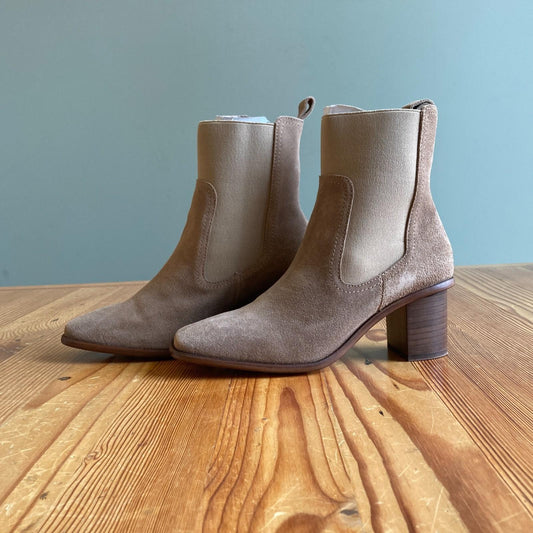 37 / 7 - Patina Taupe Suede Vero Square Toe Stacked Heel Boots NEW w/ Box 0206RN