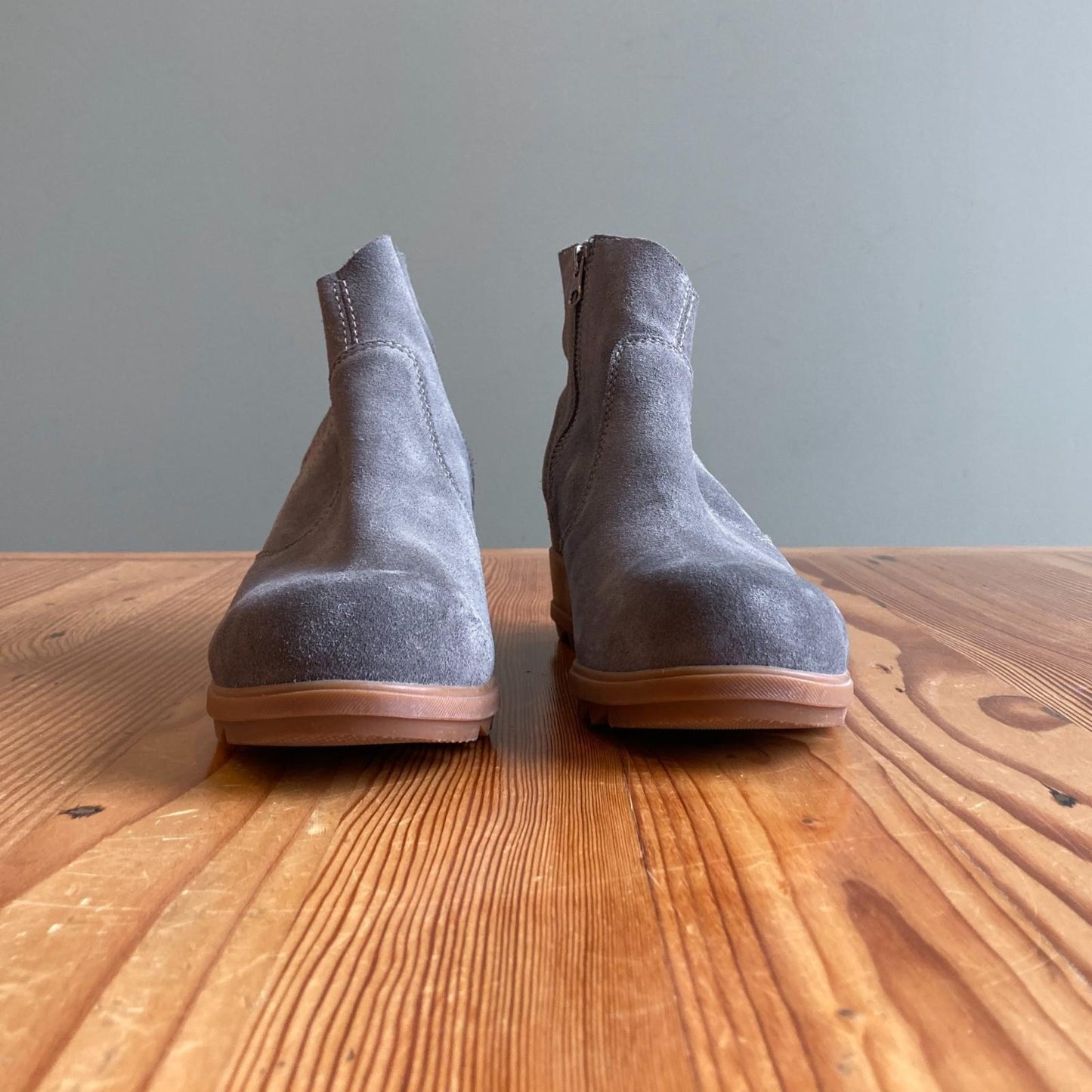 9 - Sorel Gray Suede 2.5" Wedge Zip Bootie NL3313-052 Ankle Boots 0830QL