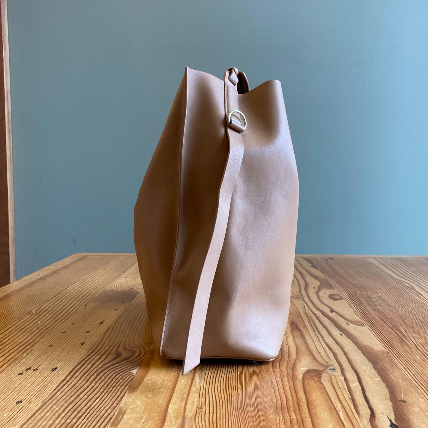 AllSaints $348 Light Caramel Leather Paradise North South Tote Bag Purse 0919LF