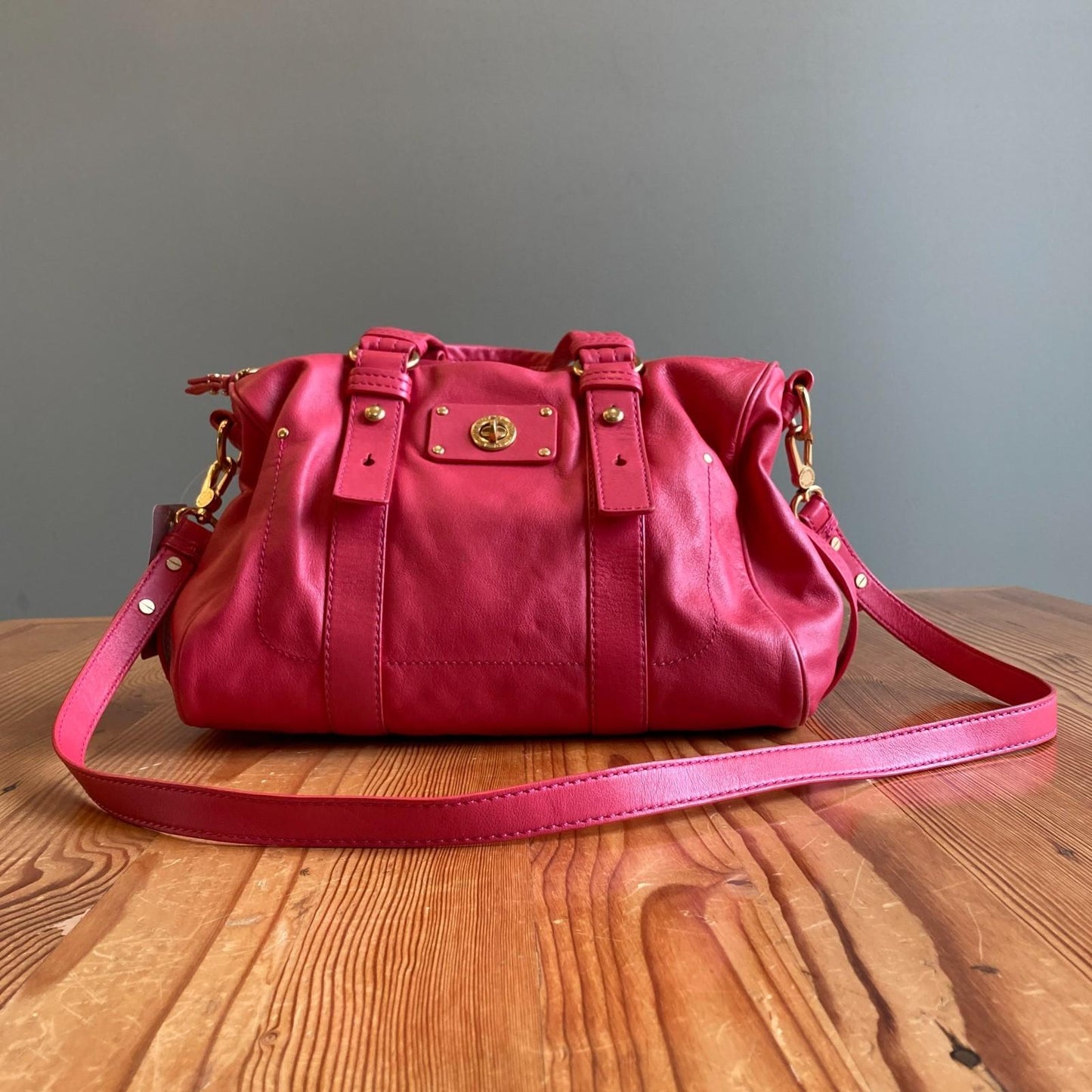 Marc Jacobs Coral Pink Smooth Leather Bolsa Totally Turnlock Purse Bag 0919LF
