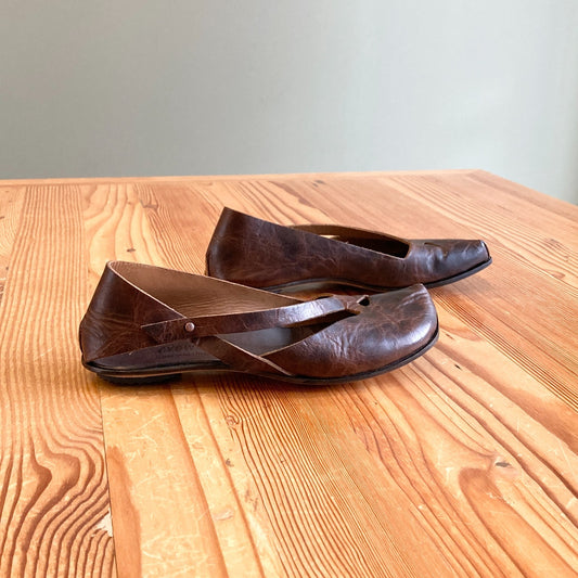 39 / 9 - Cydwoq Brown Leather Hand Made Cut Out Unique Flats Shoes 0721DK