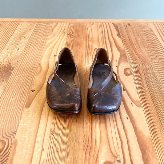 39 / 9 - Cydwoq Brown Leather Hand Made Cut Out Unique Flats Shoes 0721DK