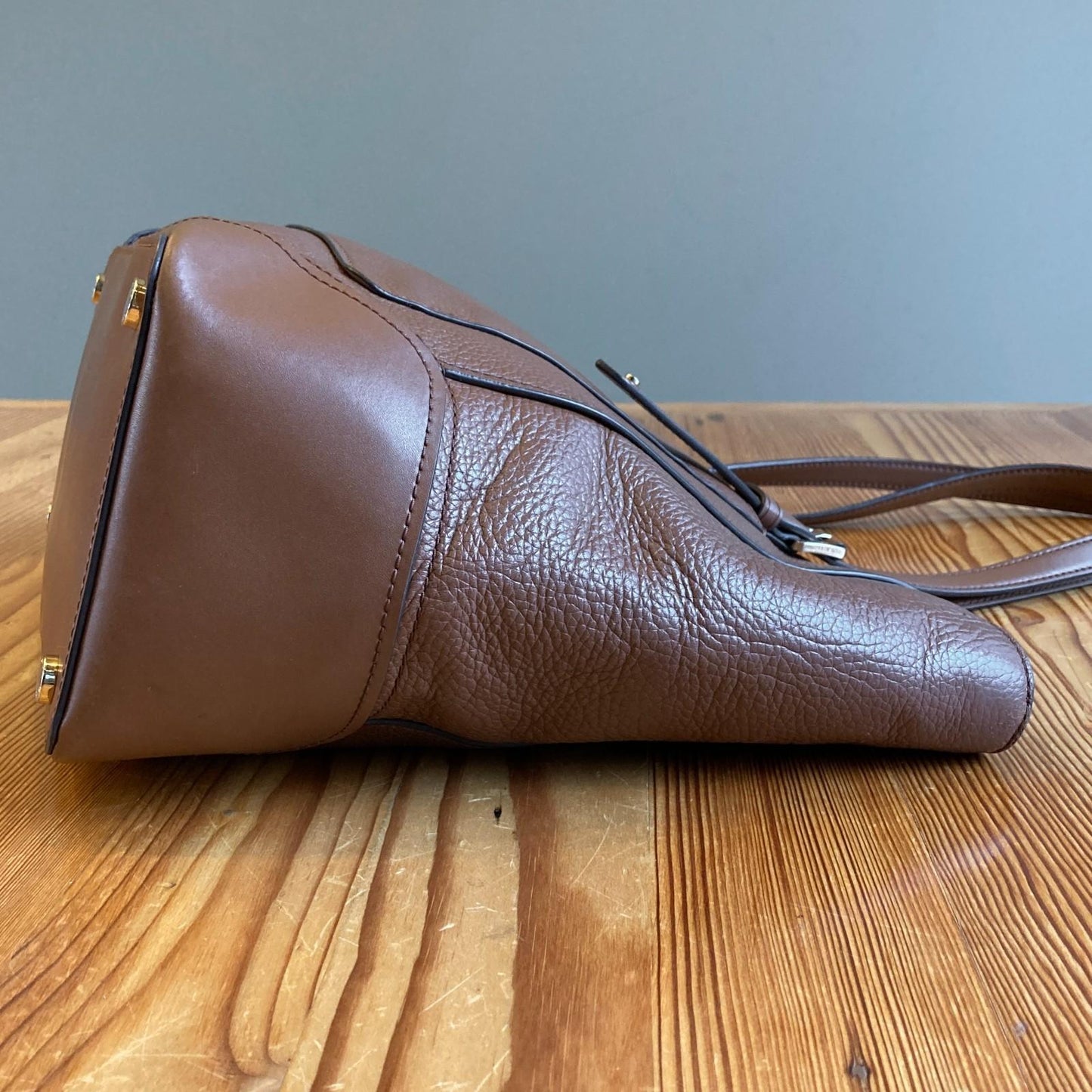 Michael Kors Chestnut Brown Pebbled Leather Aria Tote Bag Purse 0826NH