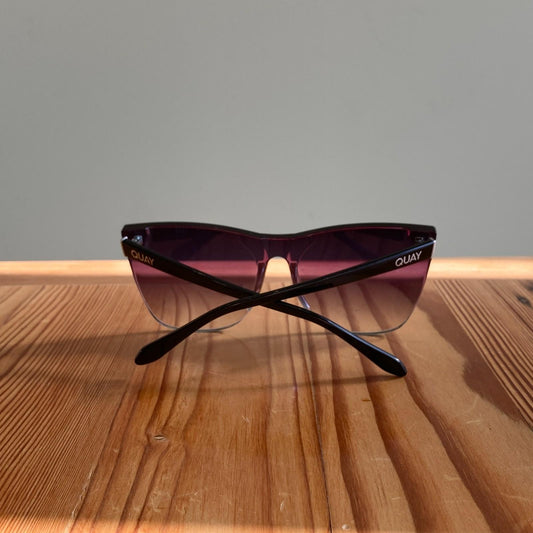 QUAY Black Gradient COME THRU Oversize Cat Eye Sunglasses w/ Case 0113TS