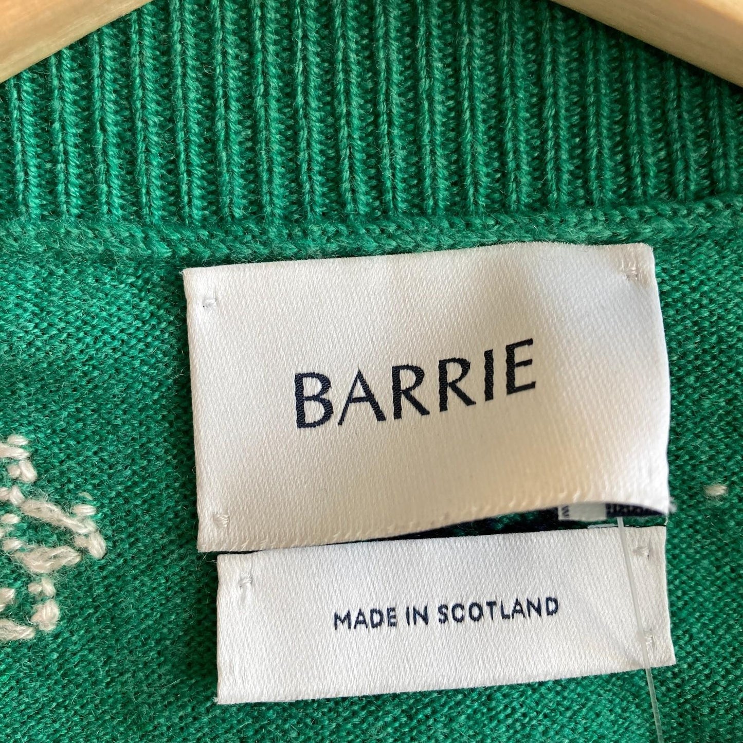 M - Barrie Green 100% Cashmere Scotland Made Short Sleeve Sweater 1010RW