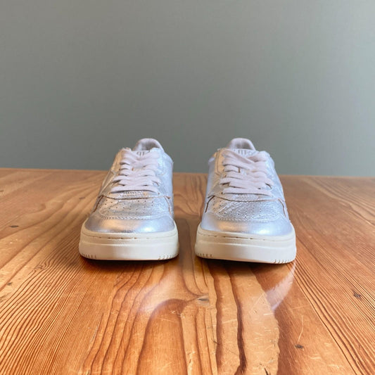 39 / 8.5 - Autry Silver Metallic Medalist Sneakers Womens Shoes 4427SC