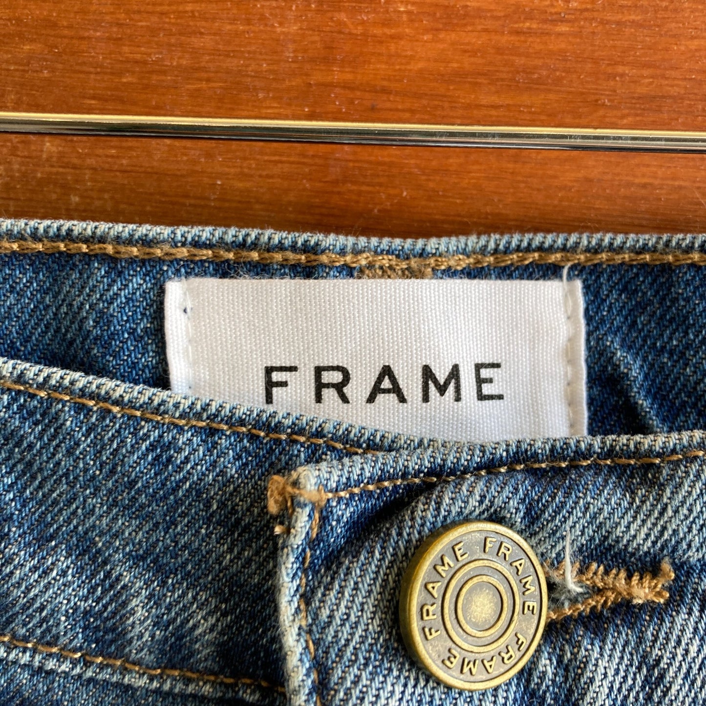 29 - FRAME Denim Le Mec Cadence Blue Wash Relaxed Boyfriend Jeans 4427SC
