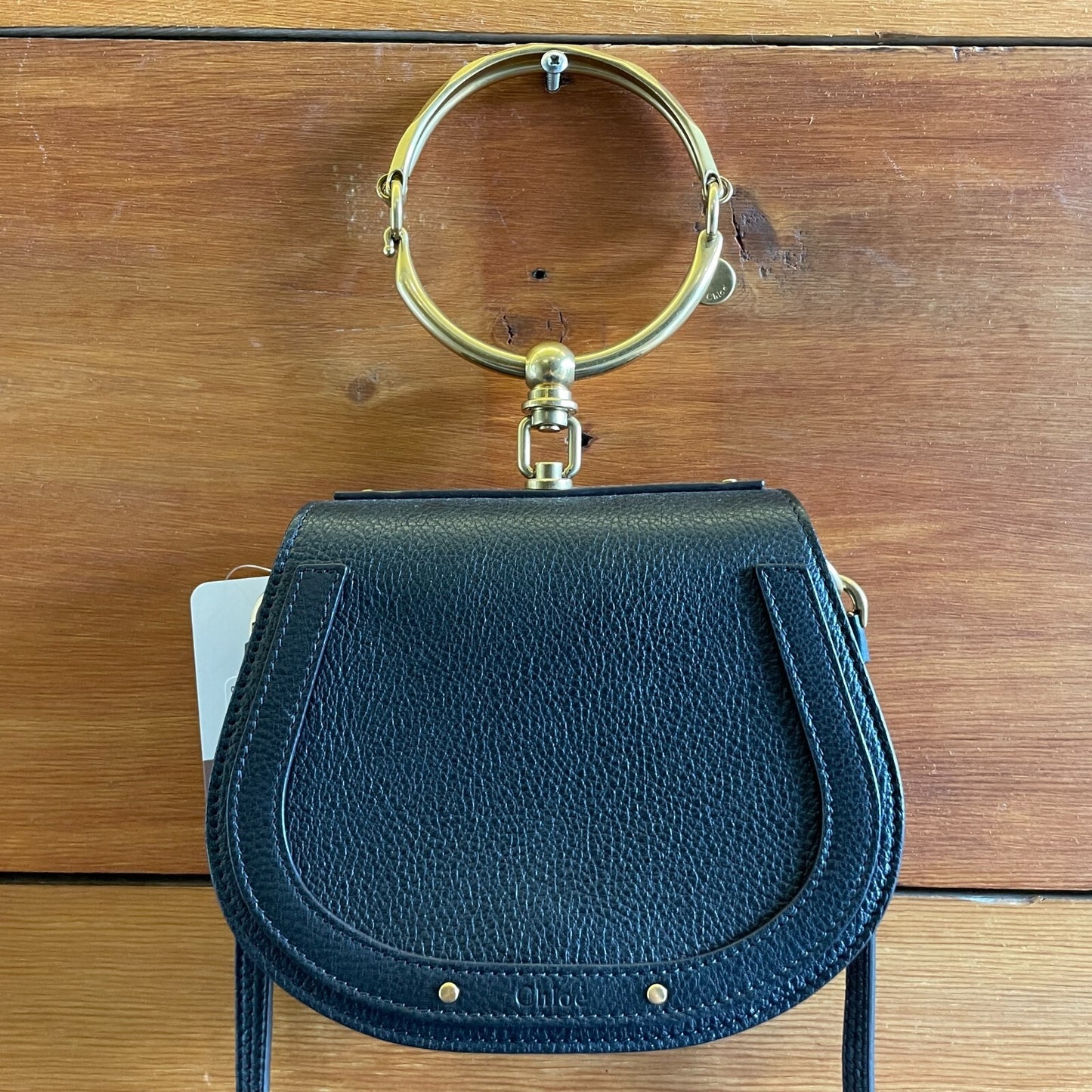 Chloe $1650 Black Pebbled Leather Gold Bracelet Nile Crossbody Purse EUC 0211JB