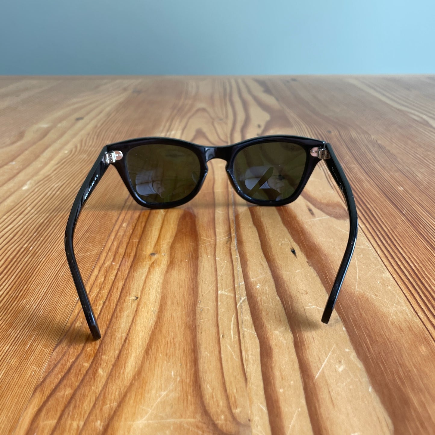 Ray Ban Black RB2140 50-22 3N Wayfarer Unisex Sunglasses 0505DM