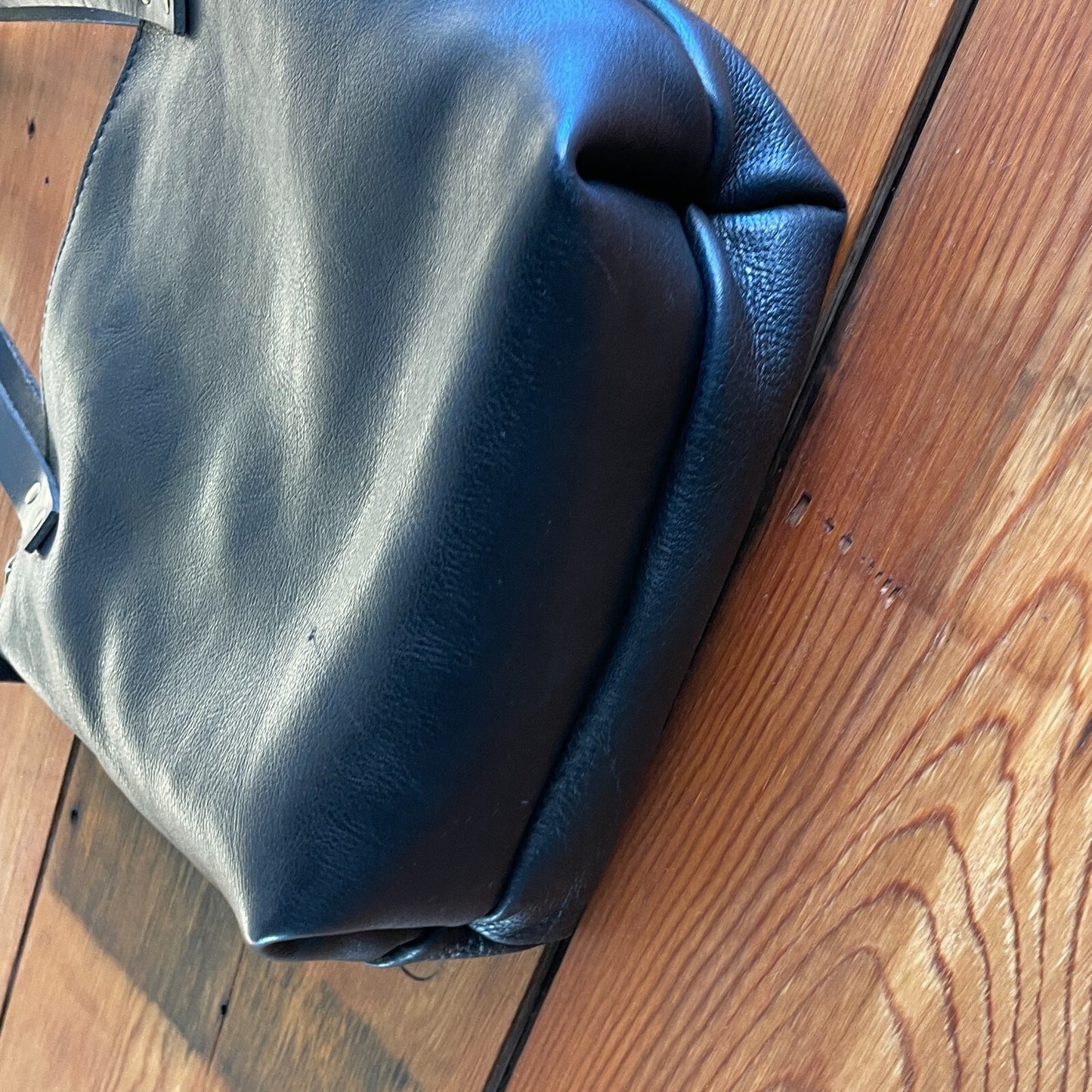 Portland Leather Goods Black Leather Top Zip Tote Bag Purse 0320HJ
